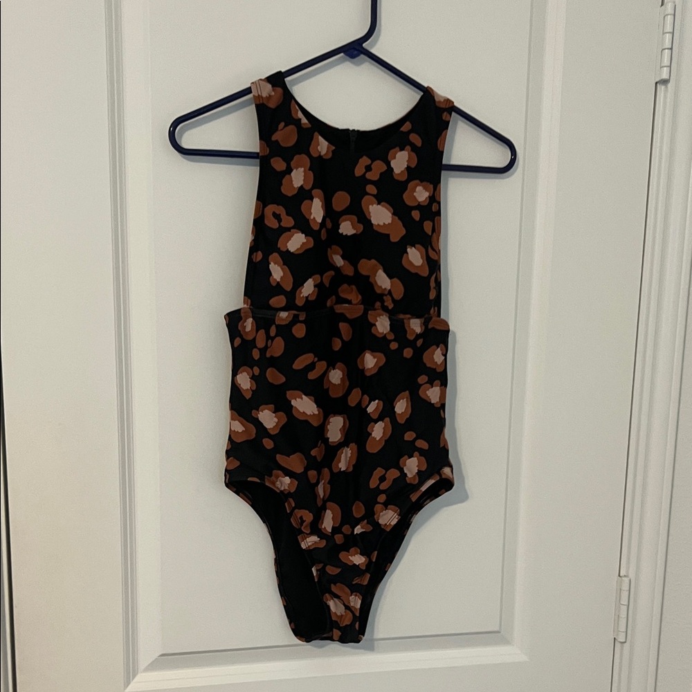 Shade & Shore swimsuit.